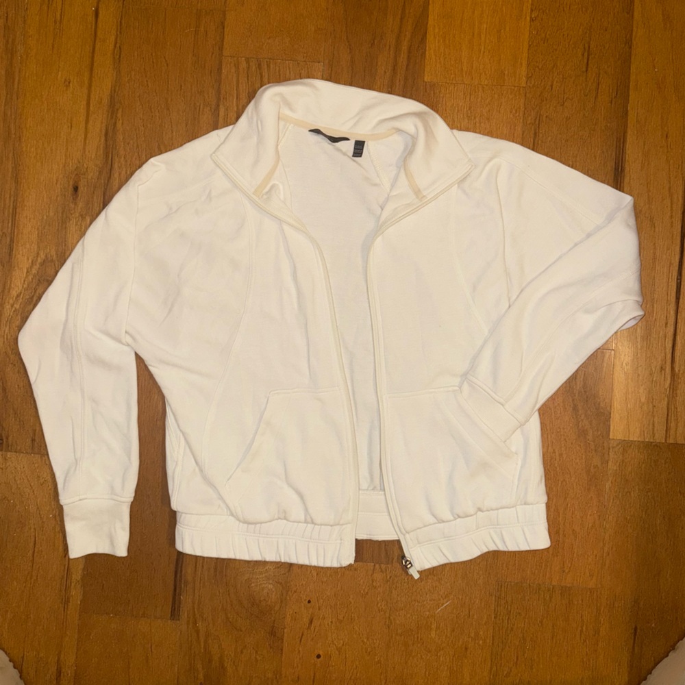 🤍“Danskin” Zipper Jacket
